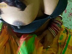 Se en desi chudayii ride en pik i denne indiske XXX-video