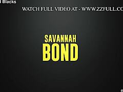 Savannah Bonds prezentuje swoje umiejętności w zakresie bulgoczącego tyłka i głębokiego gardła w gorącym filmie
